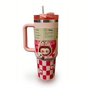 تراول ماگ لبوبو صورتی شطرنجی STANLEY  STANLEY Labubu Pink Checkered Travel Mug 1.18L – Stainless Steel Insulated Tumbler