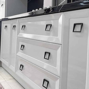 دستگیره کابینتی دو پیچ مشکی سایز 32 کد 45B برونتیل BRONTEEL 1* C43