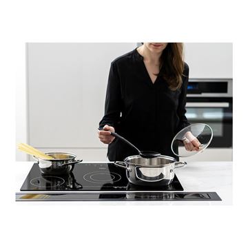 تصویر اجاق گاز شیشه ای برقی 5 شعله مدل T5-01 دی اس تی DST